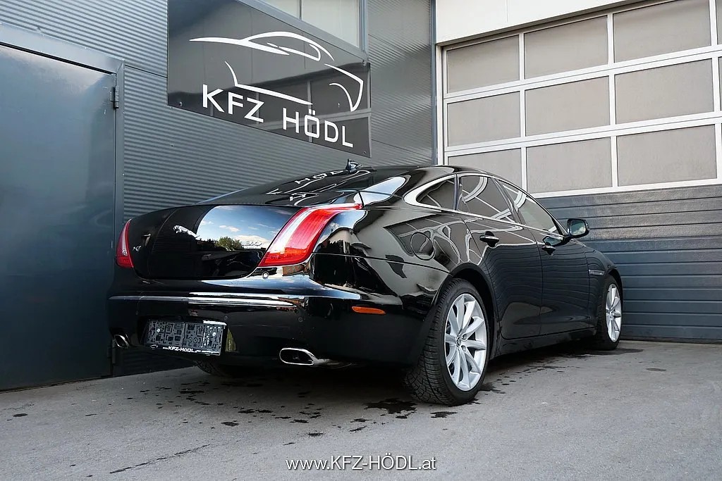 Jaguar XJ 3,0 S/C Premium Luxury AWD Image 2