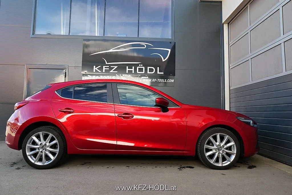 Mazda Mazda 3 Sport G165 Revolution Image 5